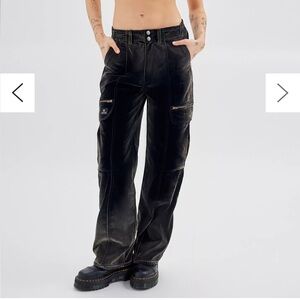 NWT BDG RU Slouchy Skate Jean Ombre Wash UO Velvet